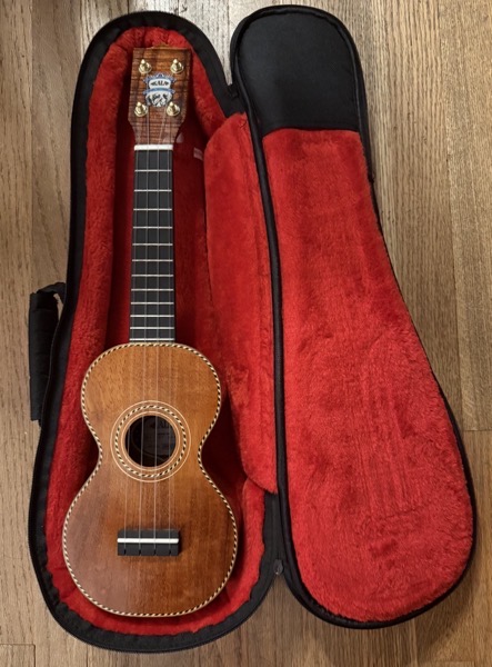 Kala-Pan-Pacific-in-case.jpeg Kala Pan Pacific in case.